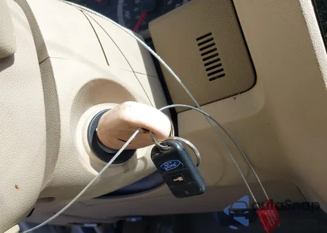 2012 Ford Escape Limited z USA, uszkodzony, nr VIN 1FMCU9E76CKB25603